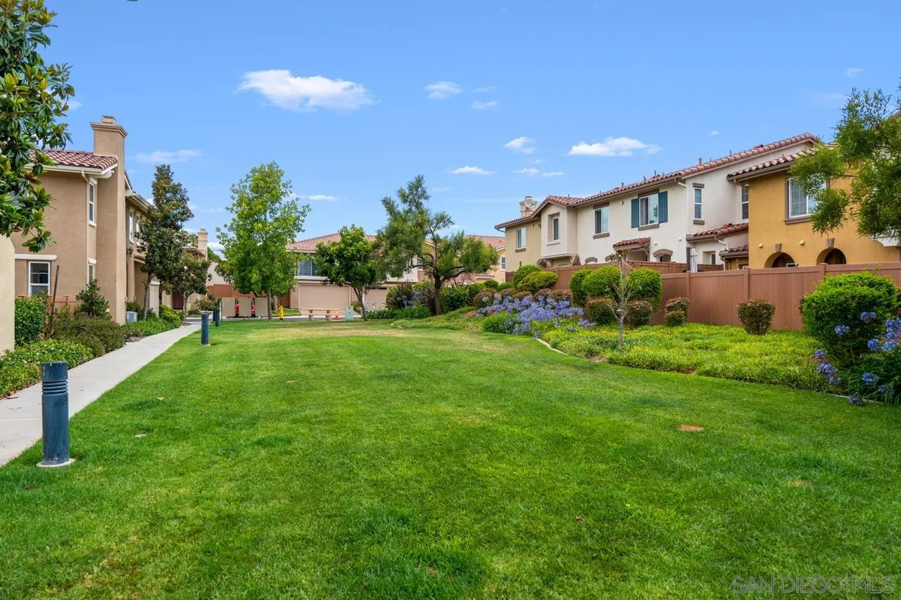 1305 Isabella Way