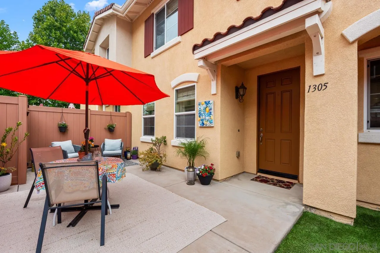 1305 Isabella Way