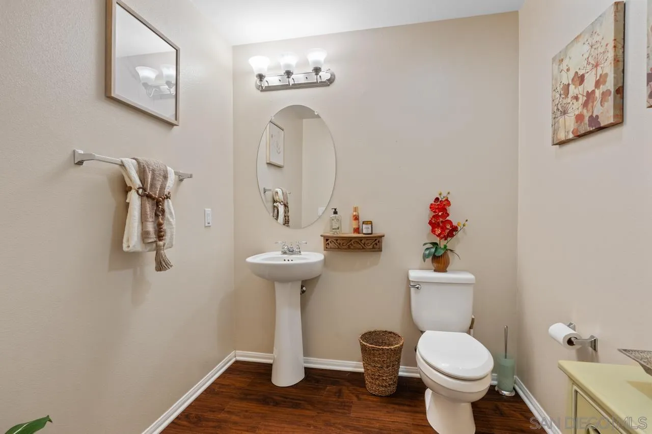 1305 Isabella Way