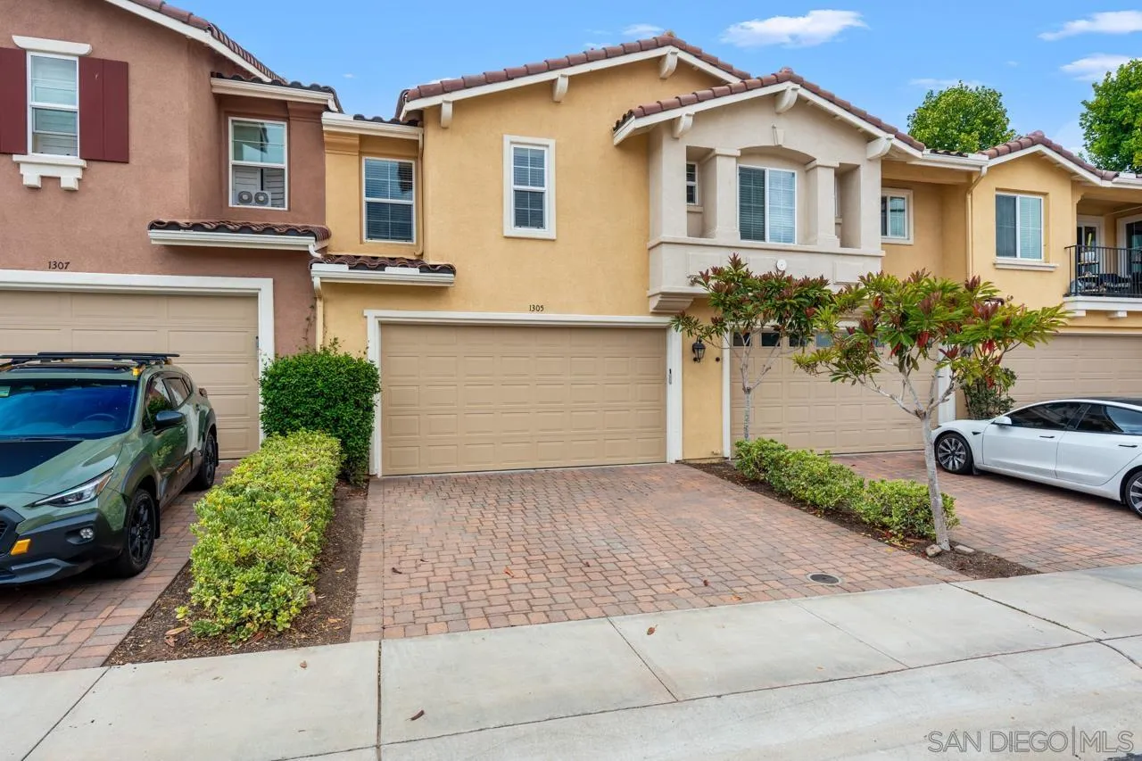1305 Isabella Way