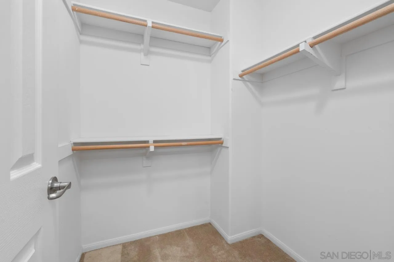 1305 Isabella Way