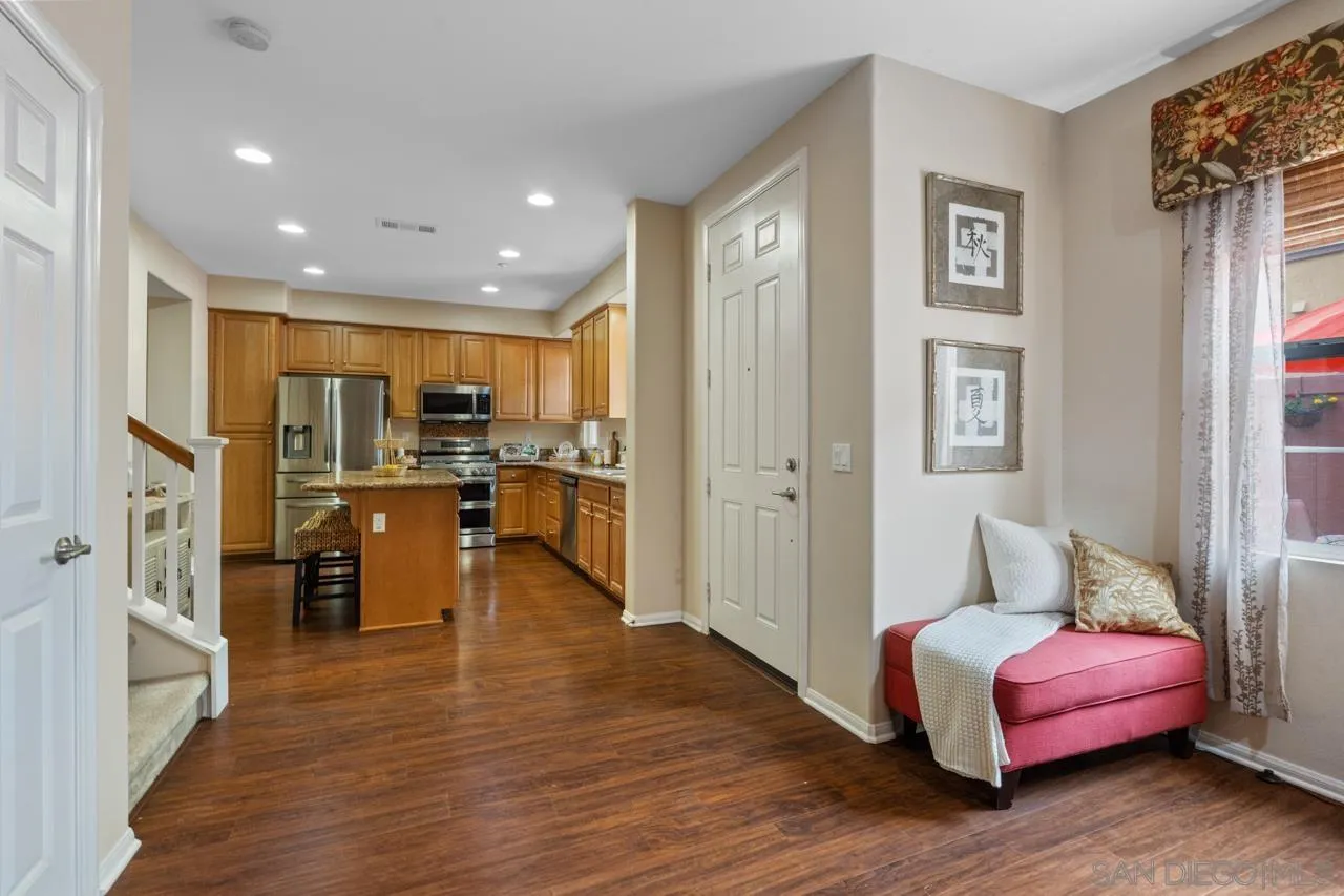 1305 Isabella Way