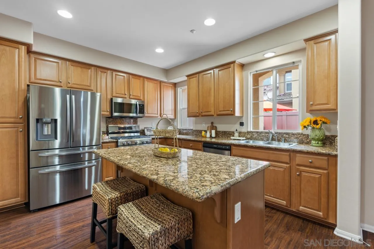 1305 Isabella Way