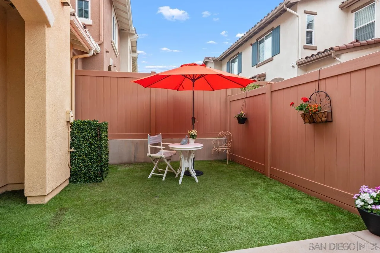 1305 Isabella Way