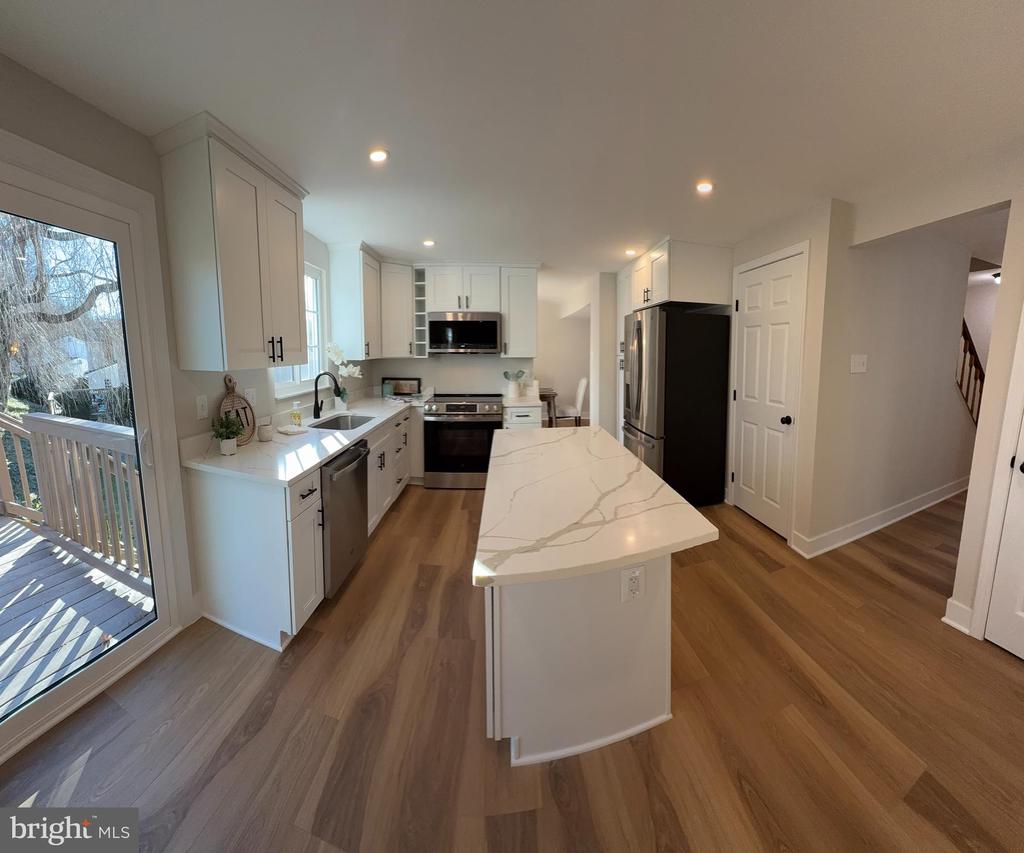 8375 MAGIC LEAF ROAD