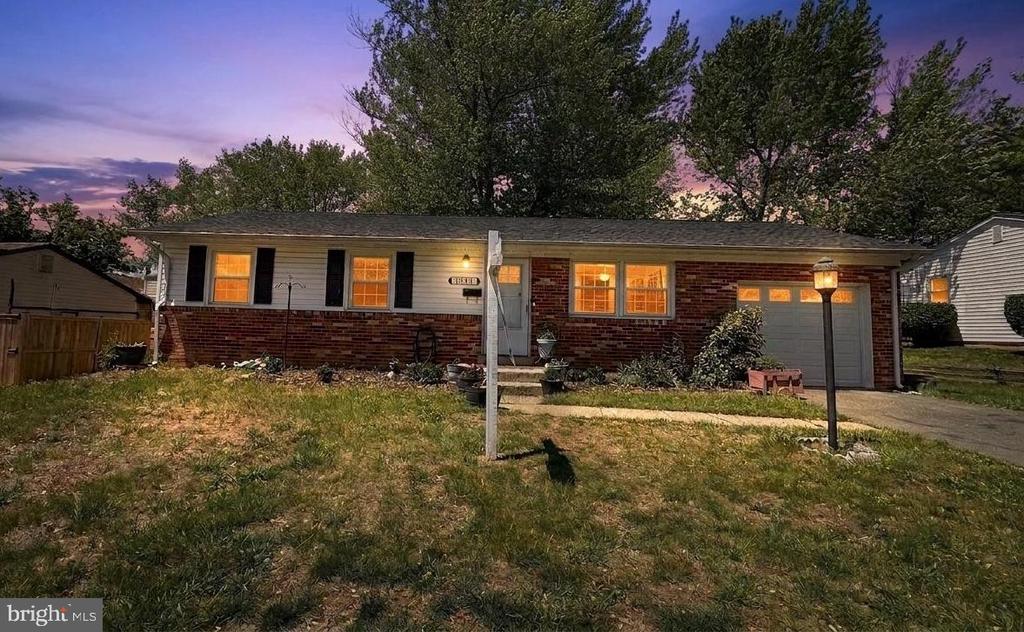 13316 HILLENDALE DRIVE