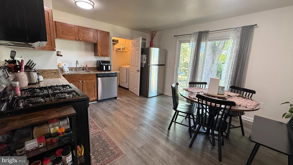 13316 HILLENDALE DRIVE