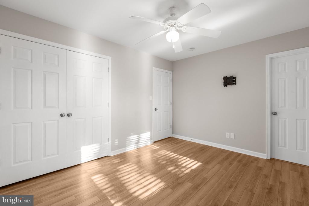 10403 DANIELS COURT