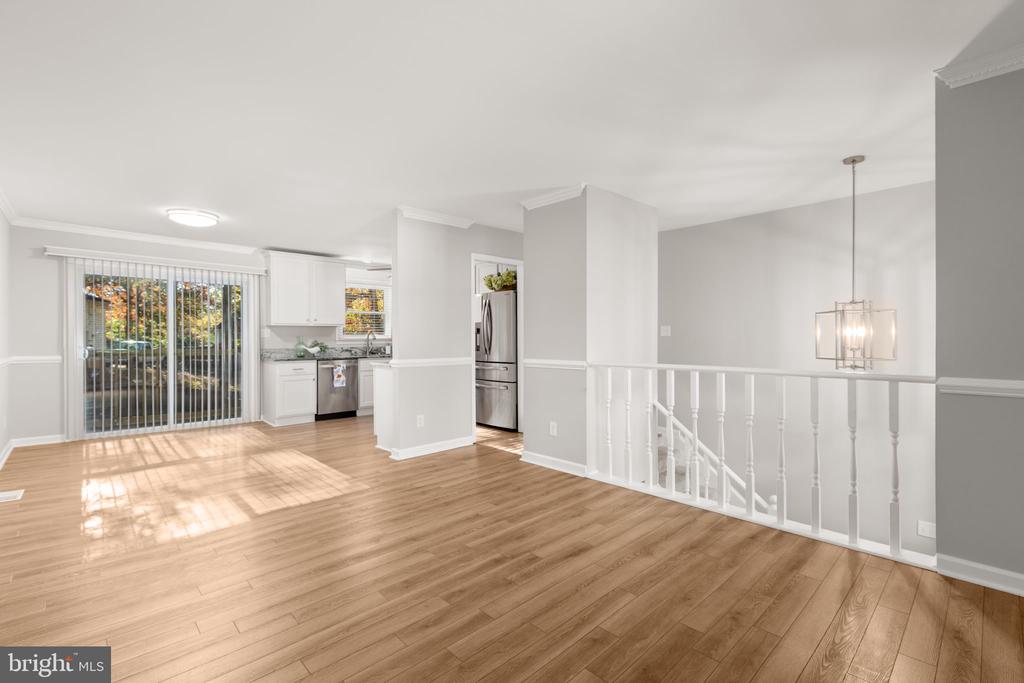 10403 DANIELS COURT