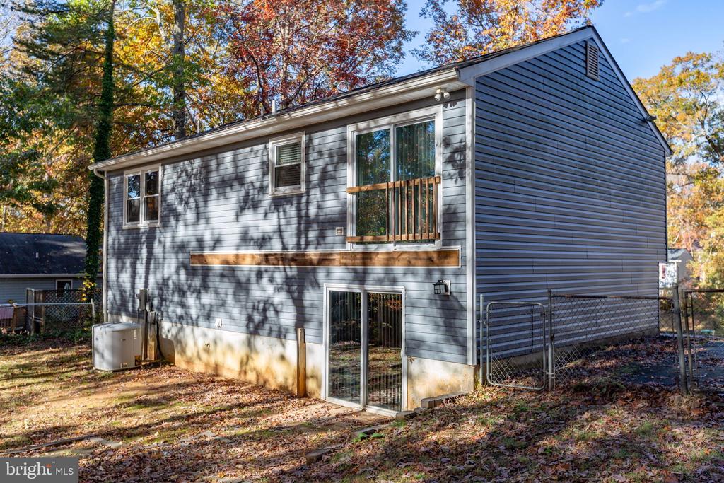 10403 DANIELS COURT