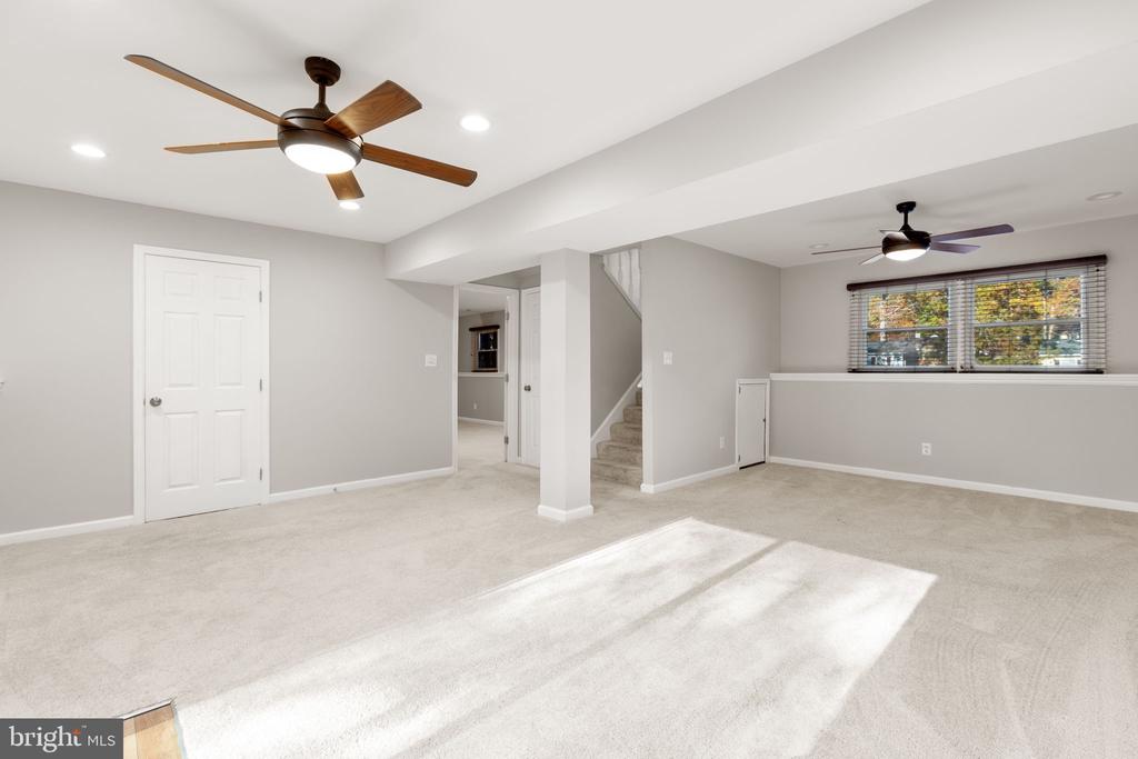 10403 DANIELS COURT