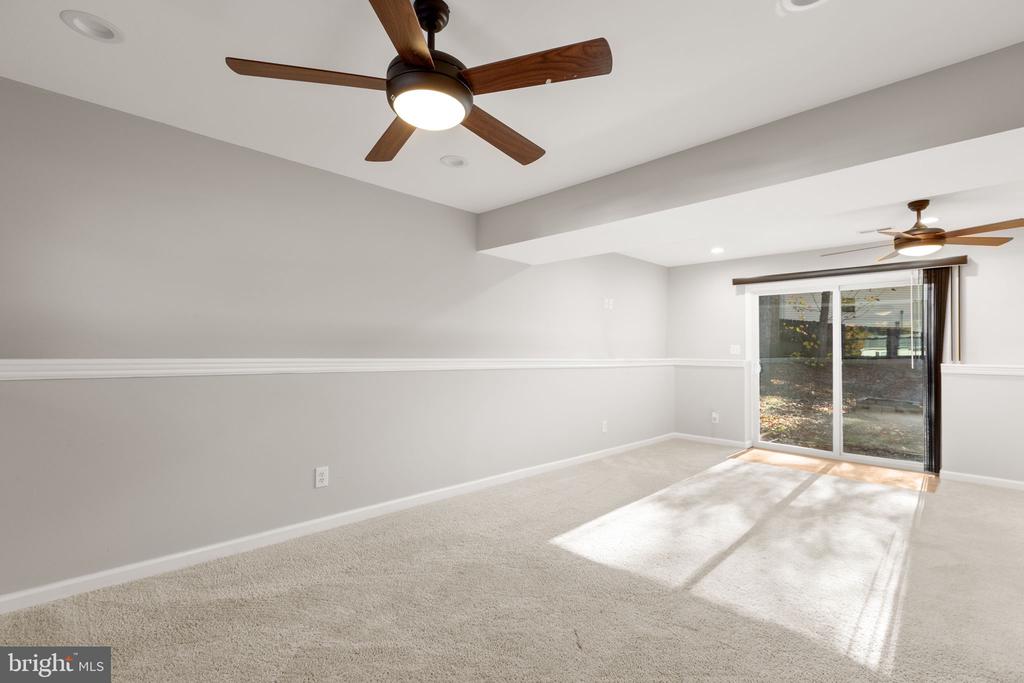 10403 DANIELS COURT