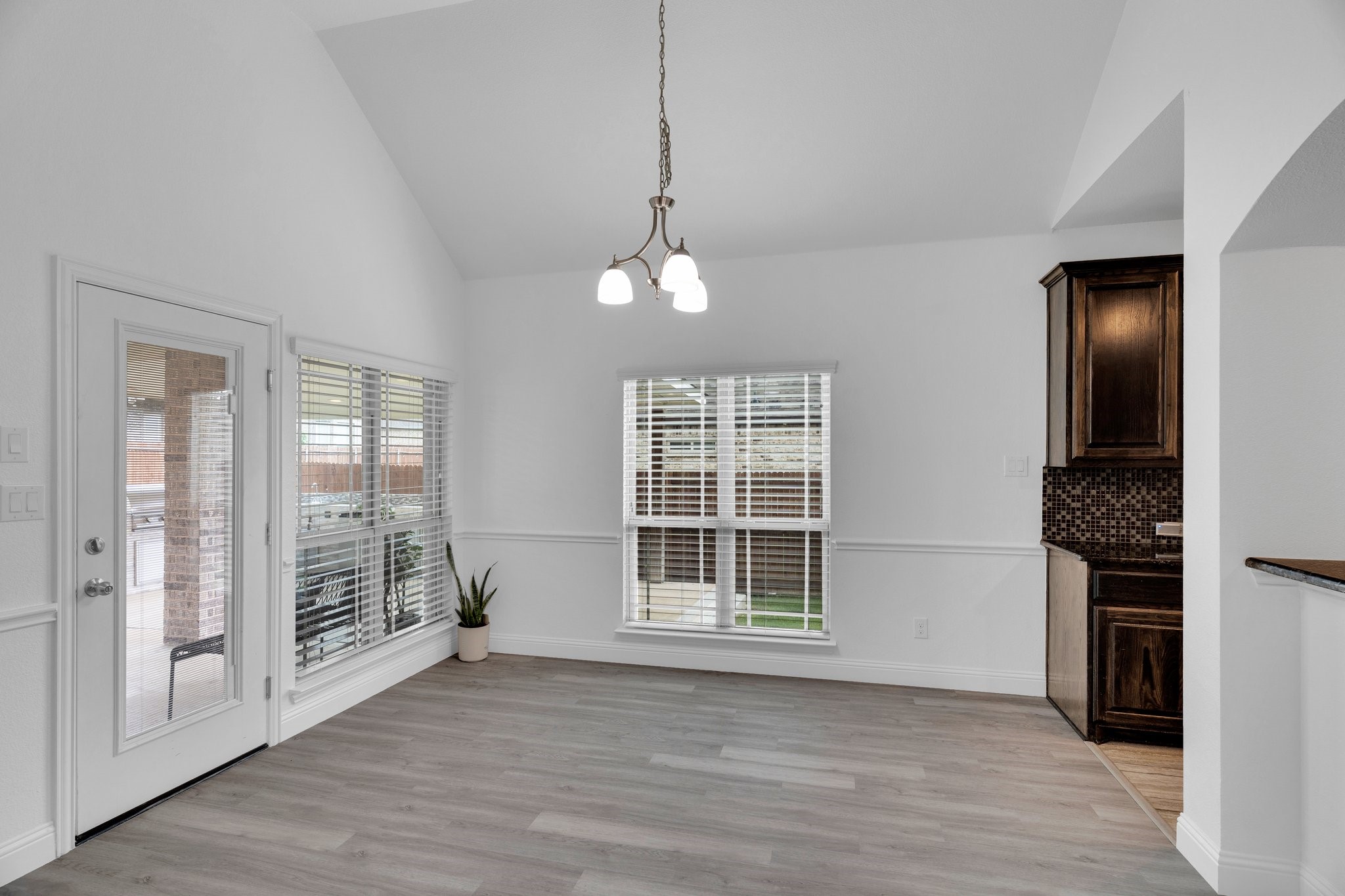 234 Rossville Drive