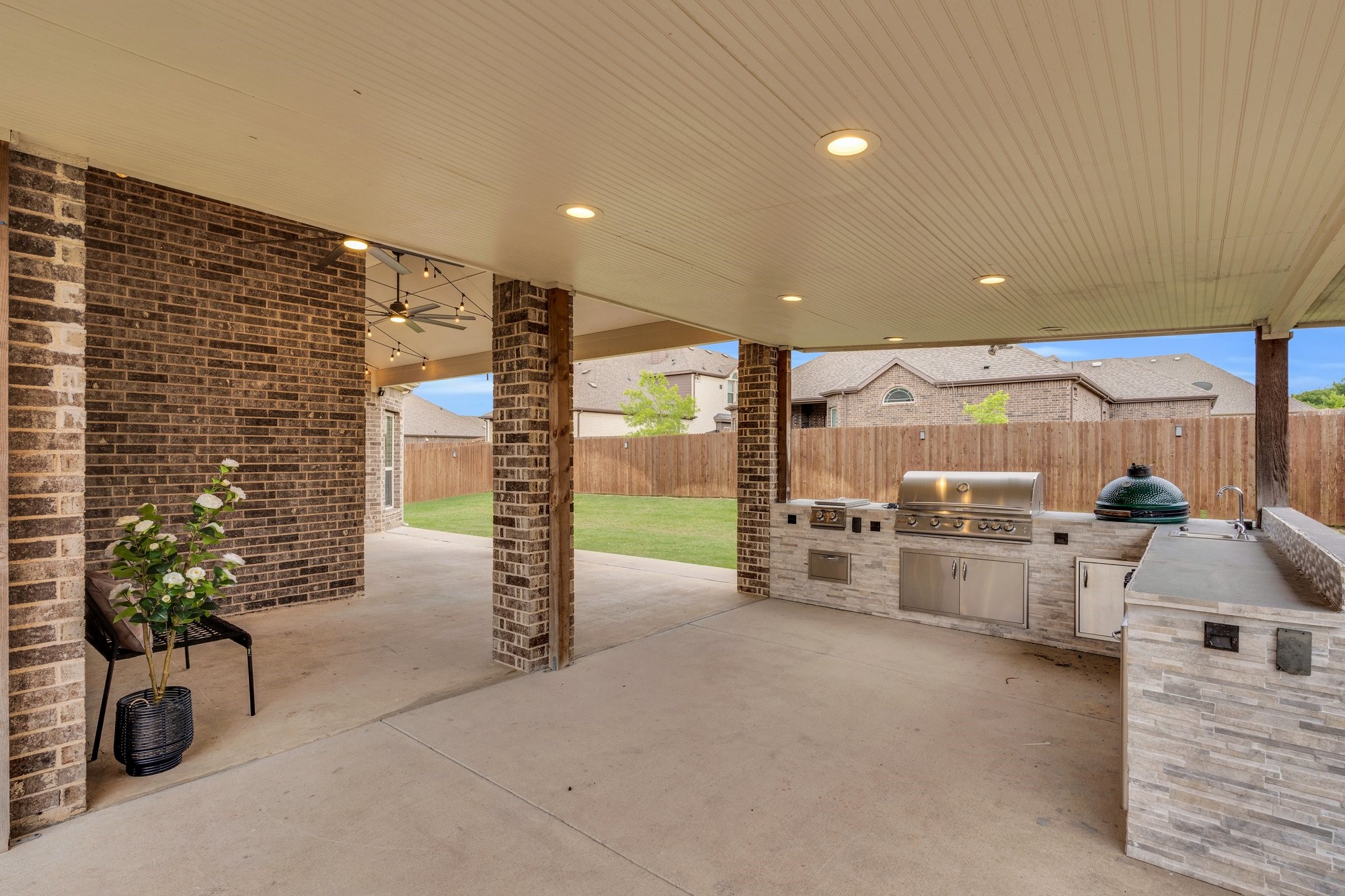 234 Rossville Drive