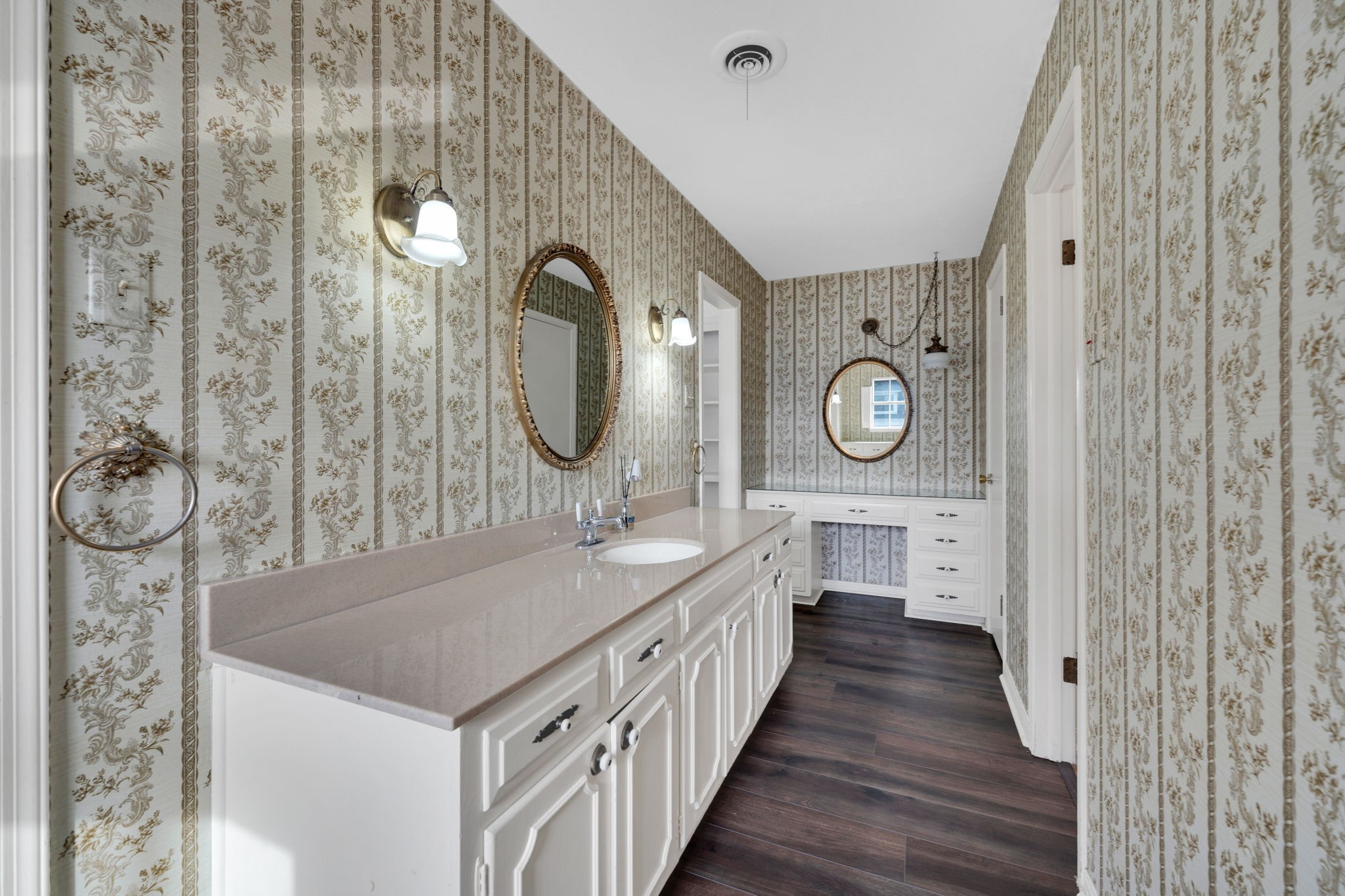 5708 County Road 605