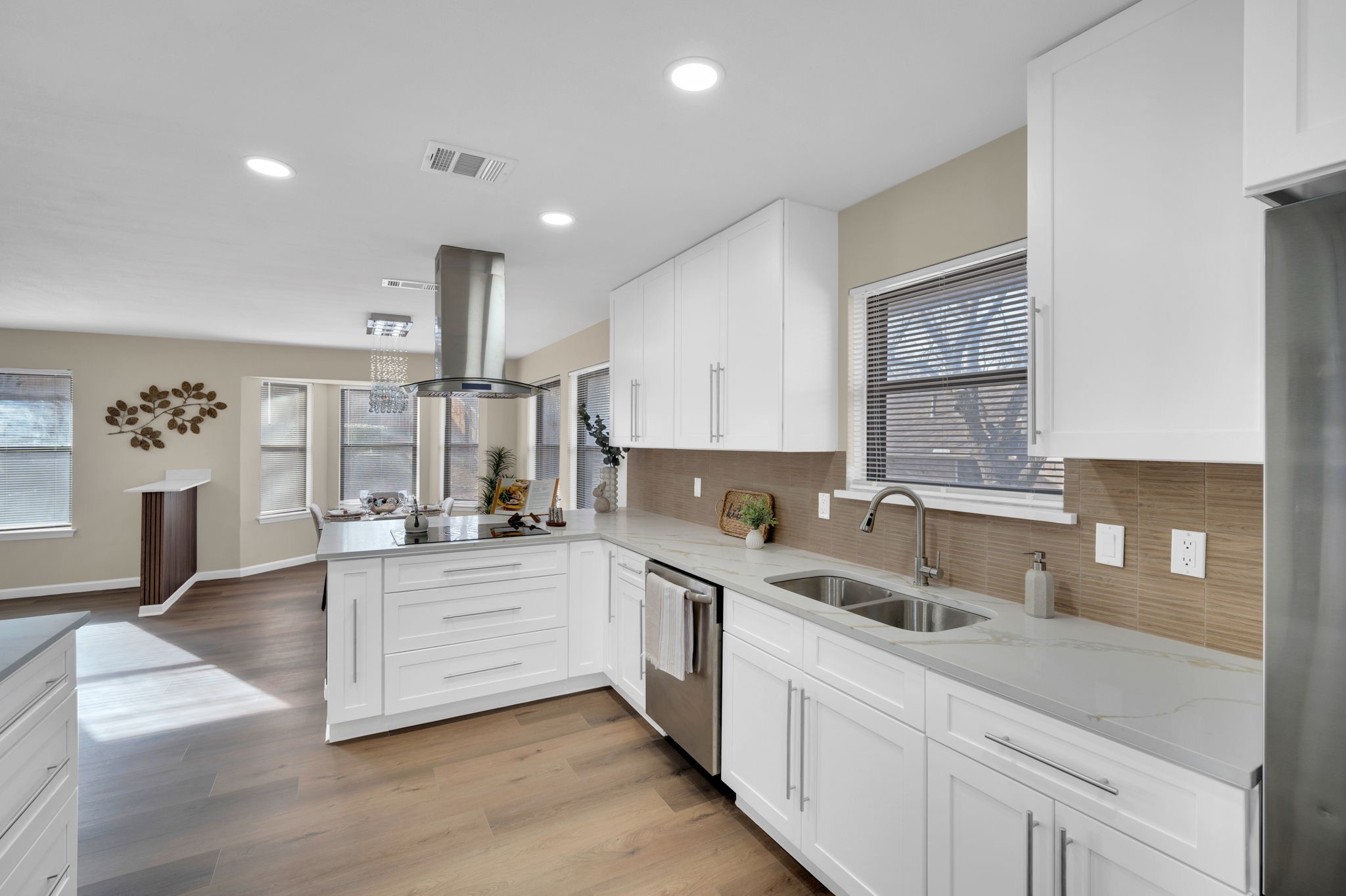 1705 Northtown Drive