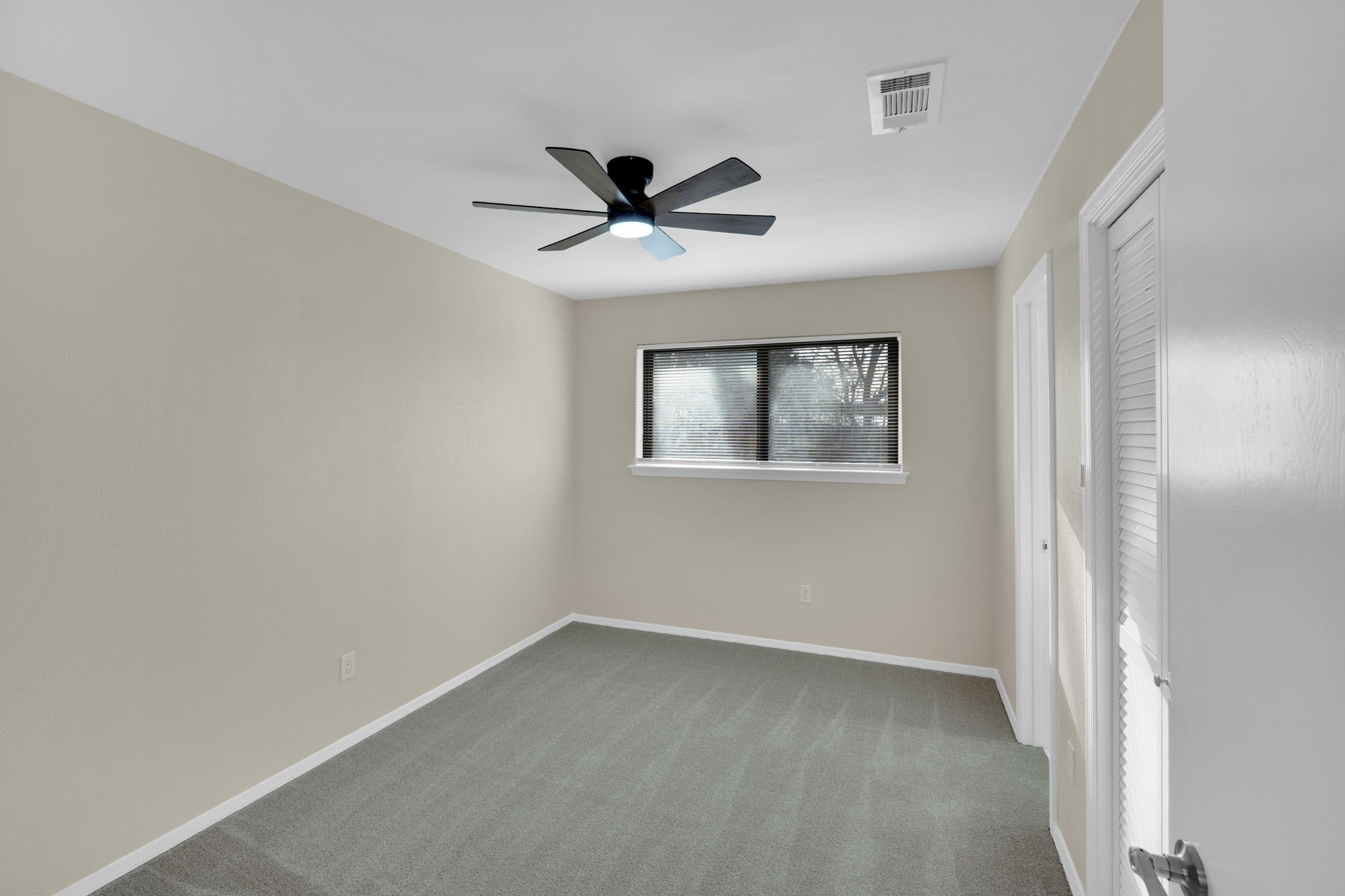 1705 Northtown Drive