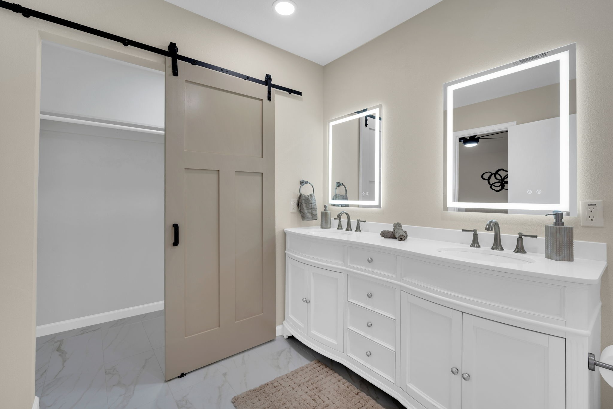 1705 Northtown Drive