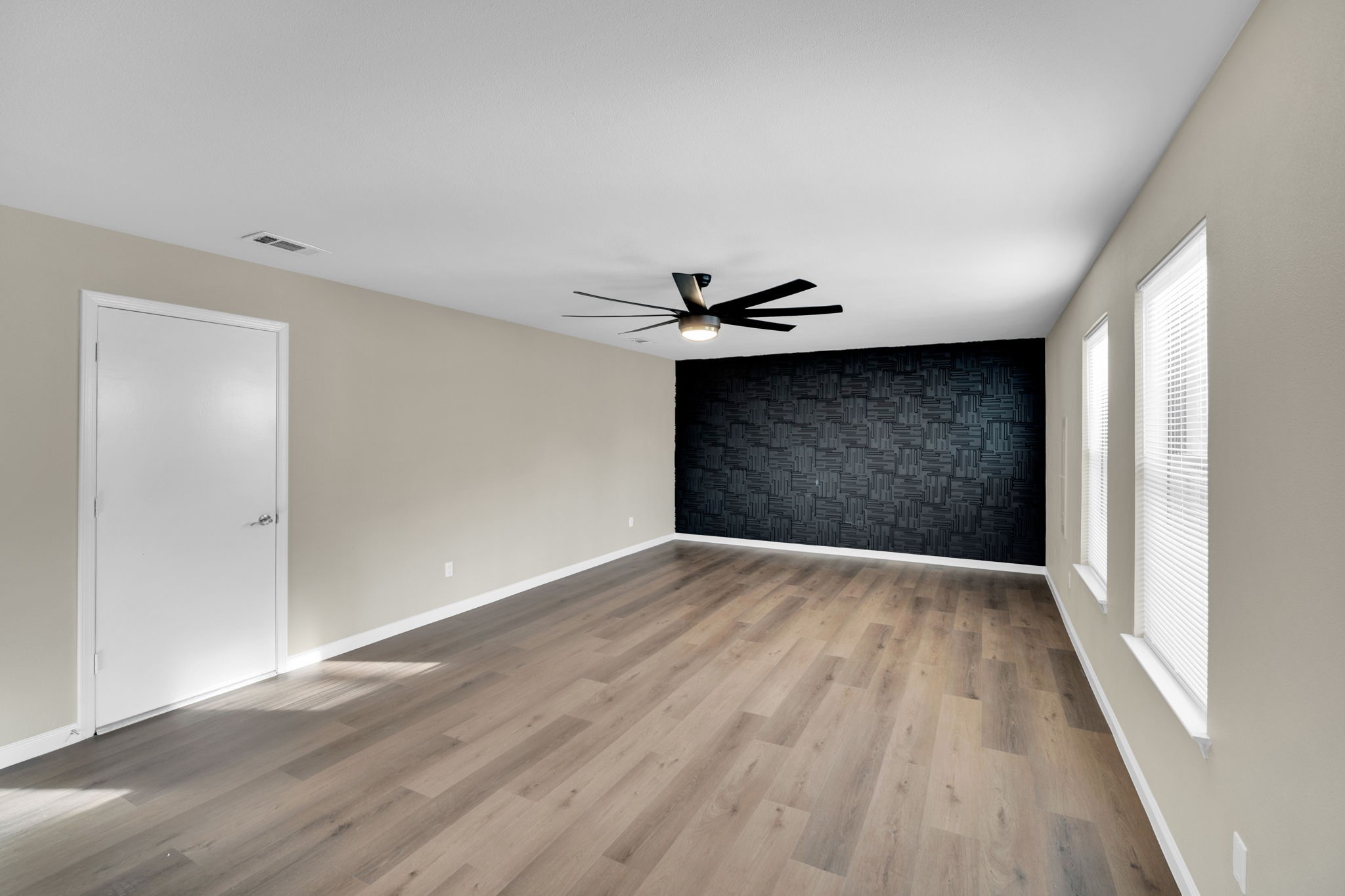 1705 Northtown Drive