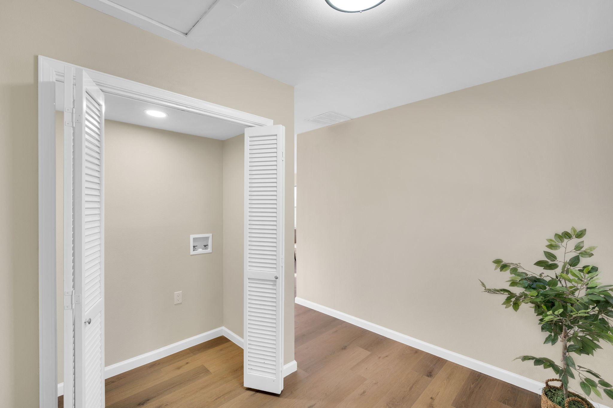 1705 Northtown Drive