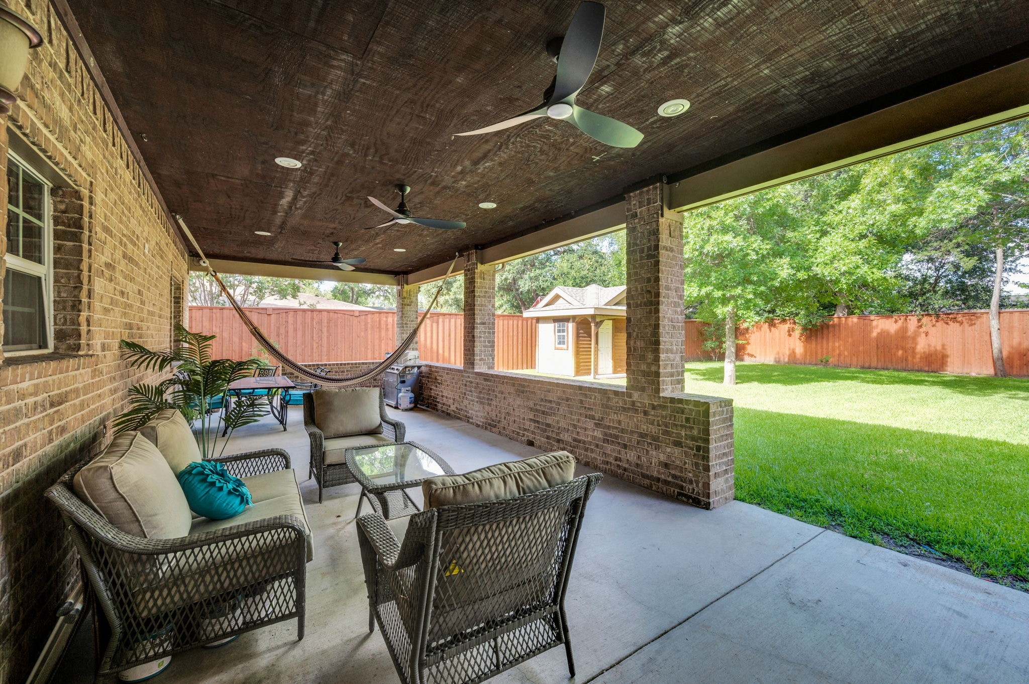 1213 N Macarthur Boulevard