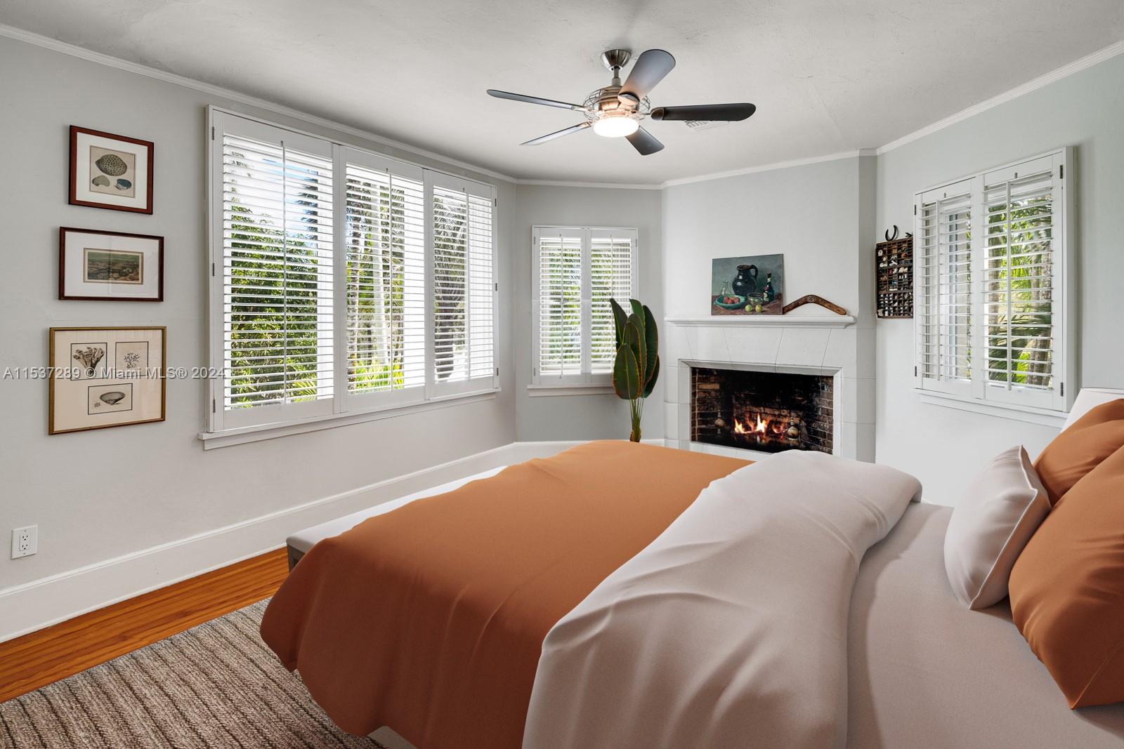 2418 Country Club Prado