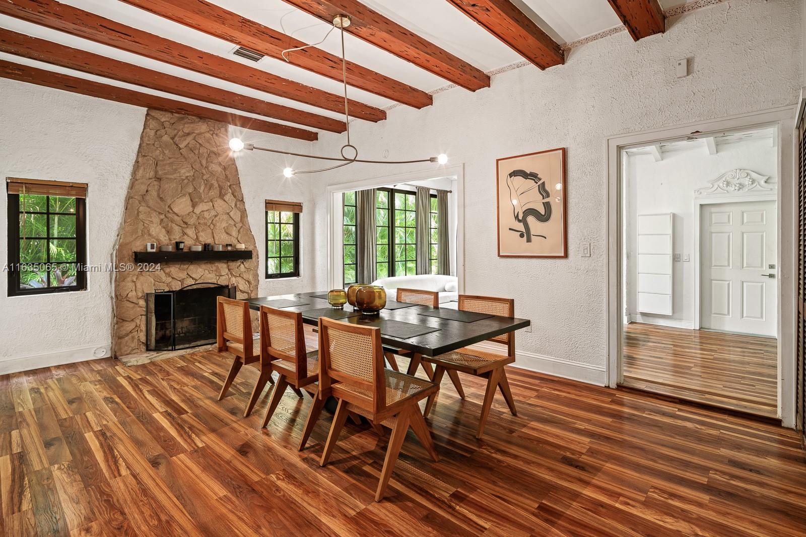 410 Alhambra Cir