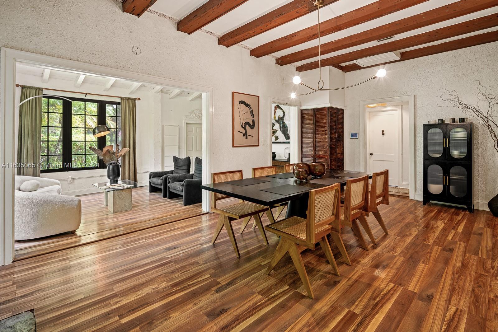 410 Alhambra Cir