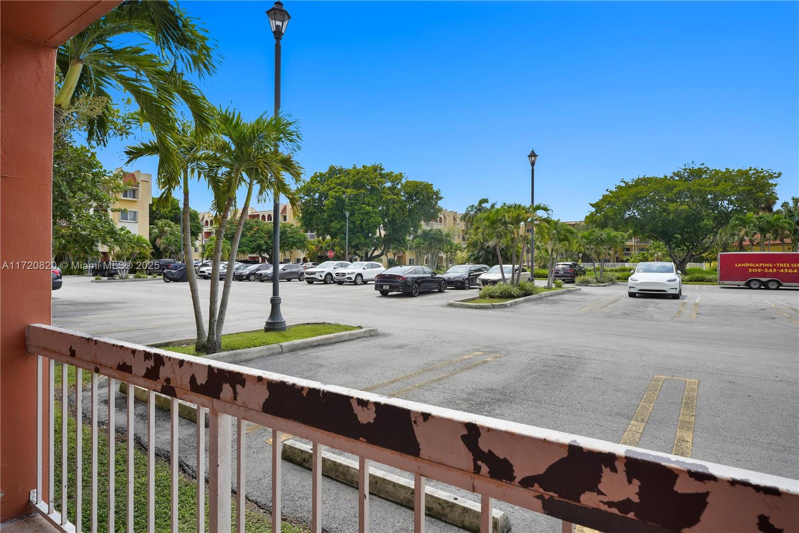 7865 Camino Real # 115 Unit: L-115