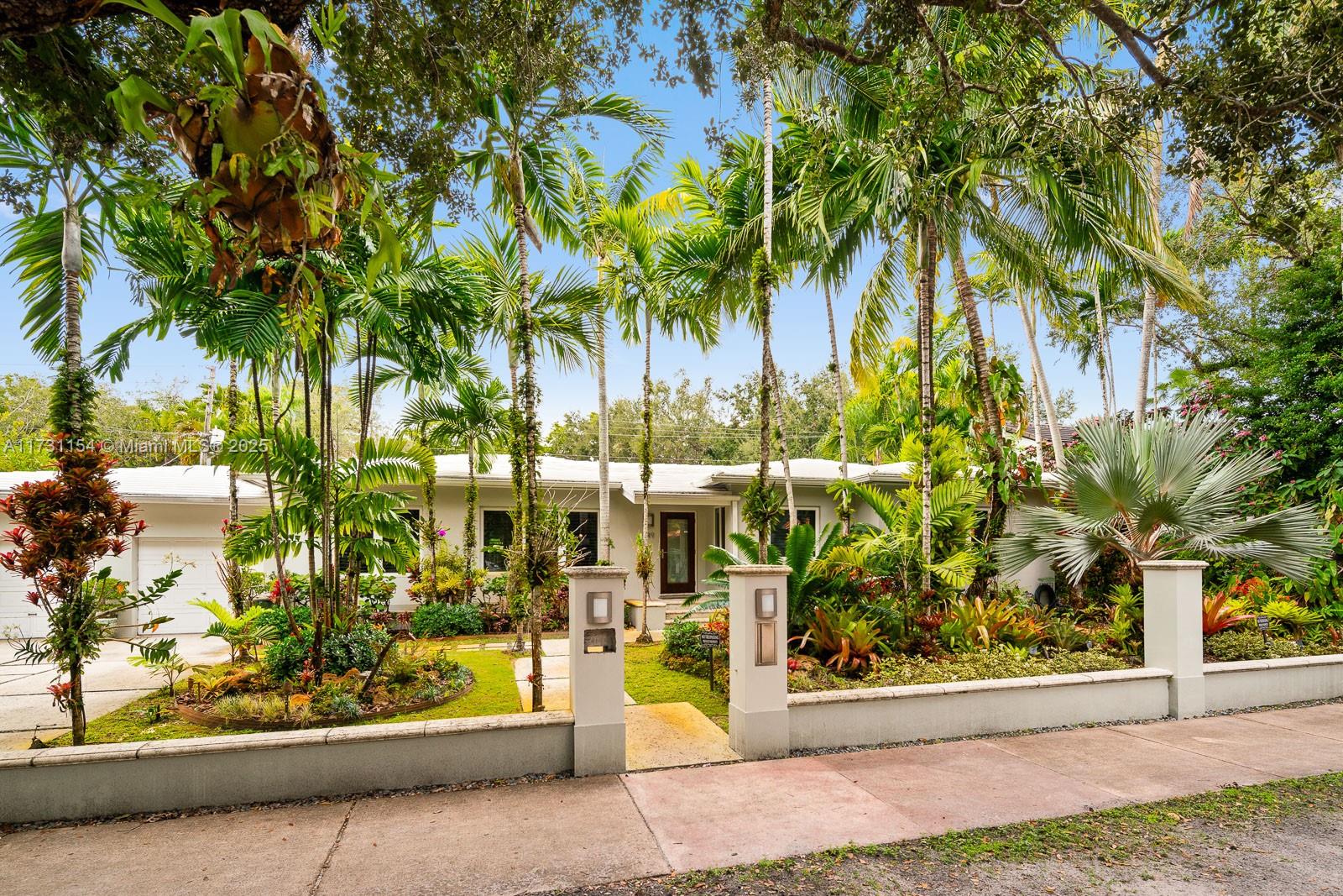 749 Anastasia Ave