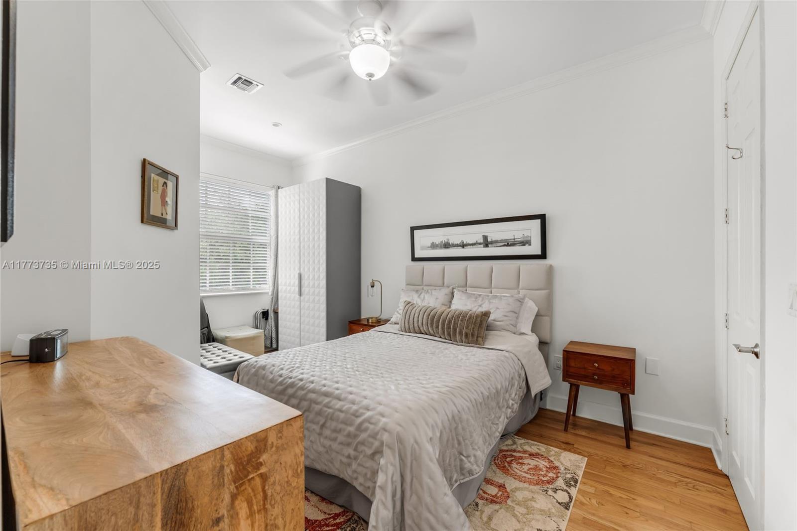 443 Coral Way # 10 Unit: A-10