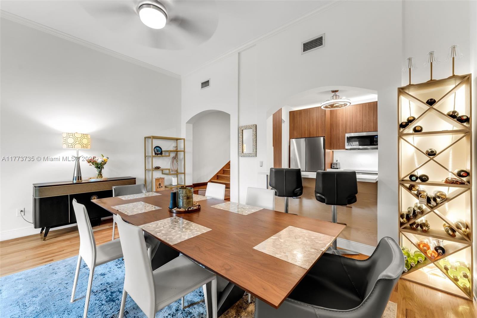 443 Coral Way # 10 Unit: A-10