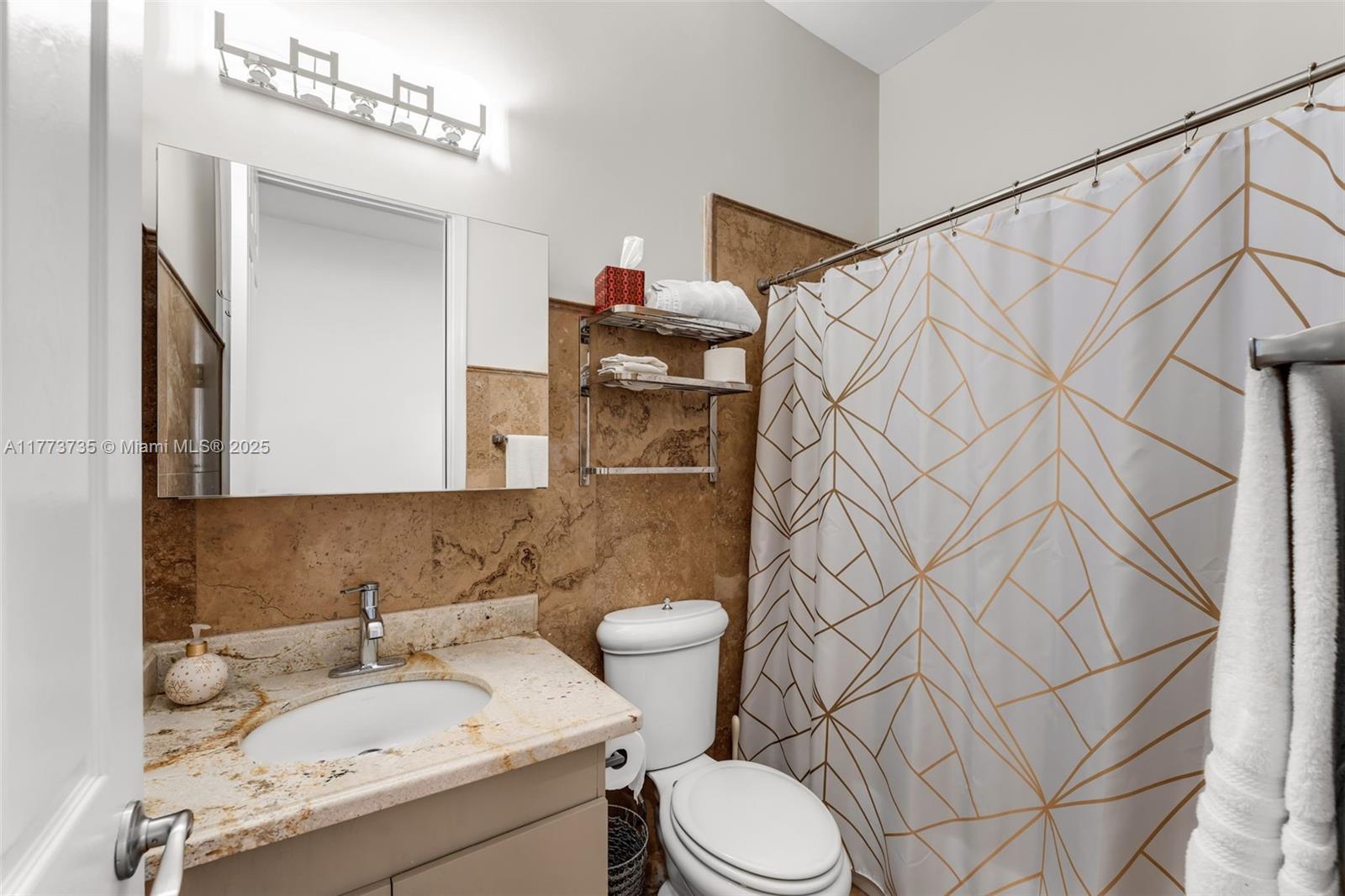 443 Coral Way # 10 Unit: A-10