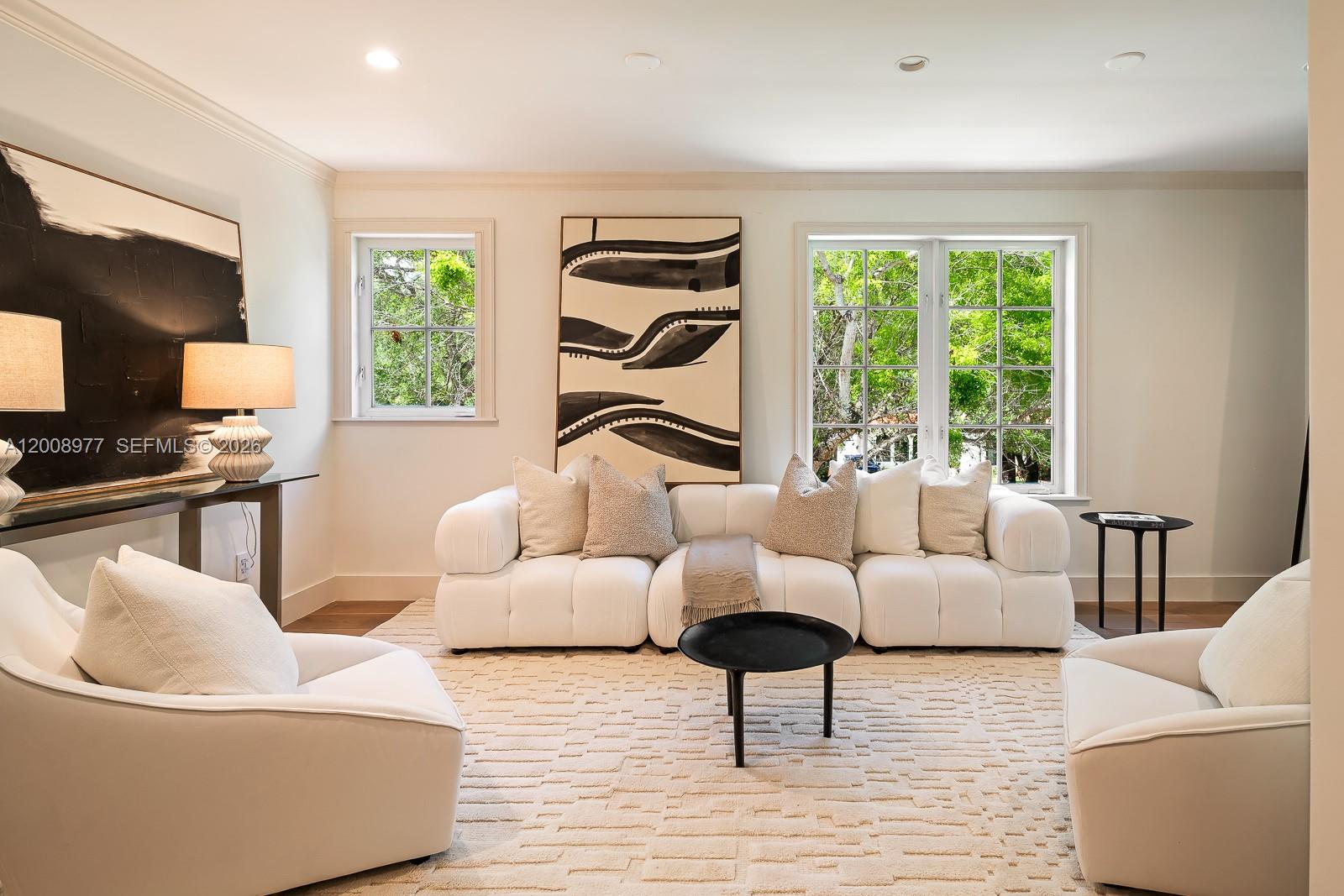 1228 Alhambra Cir