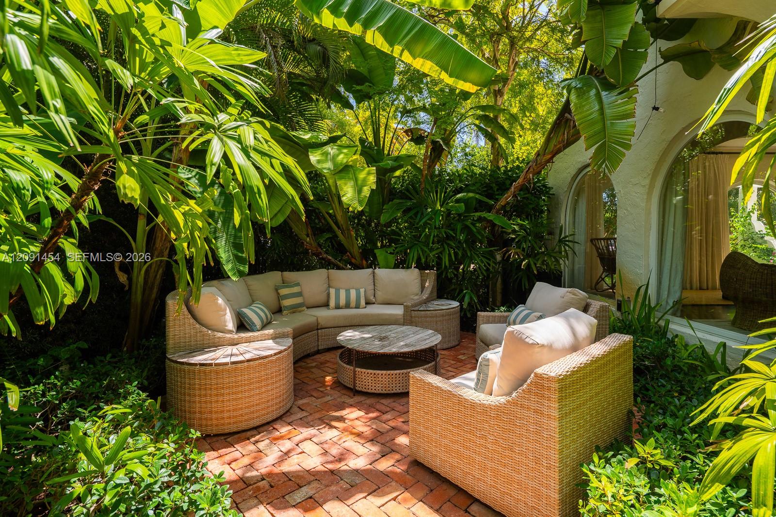 1229 Asturia Ave