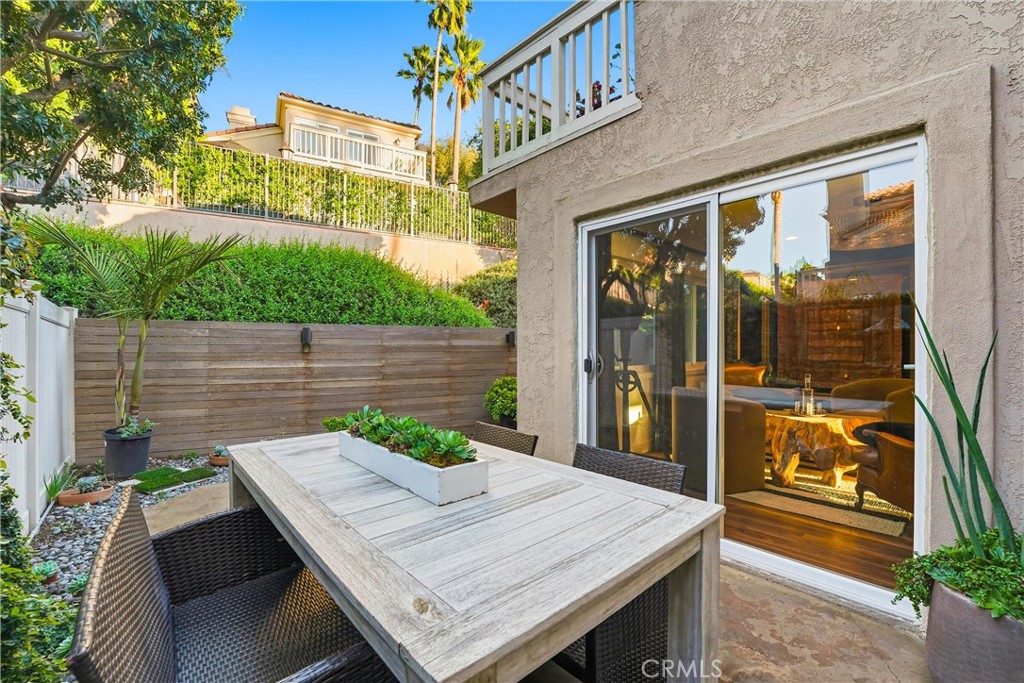 32416 Outrigger Way