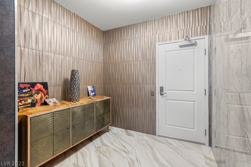 200 West Sahara Avenue 4003