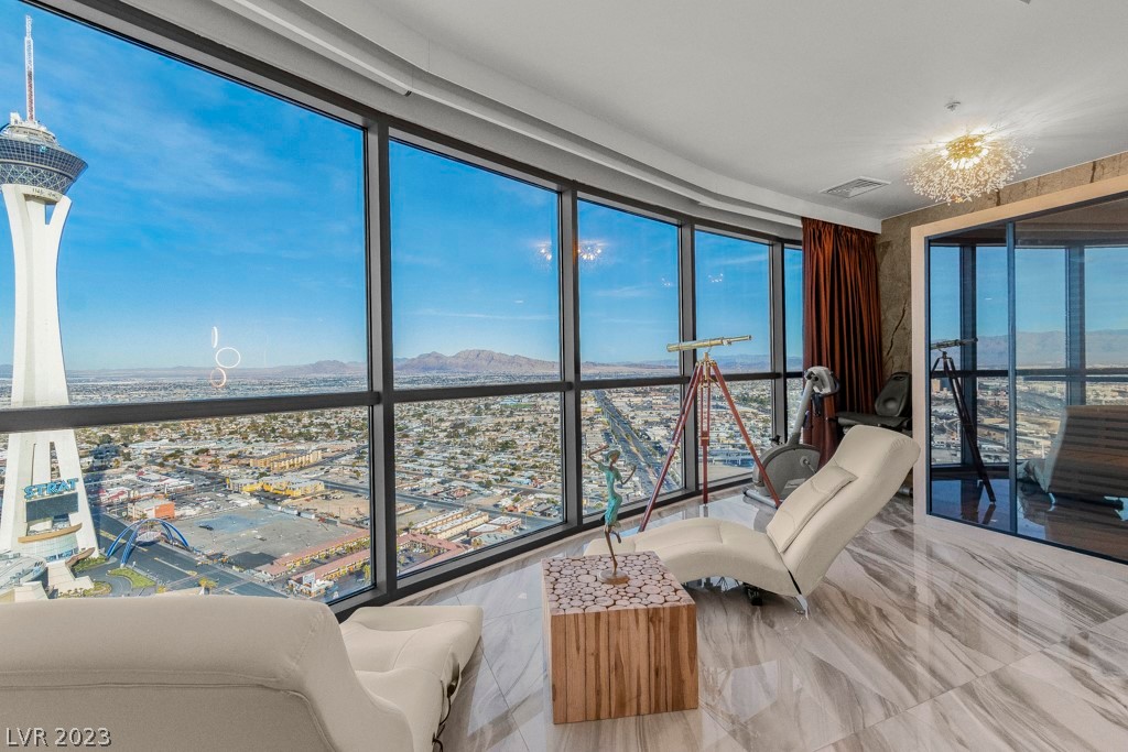 200 West Sahara Avenue 4003