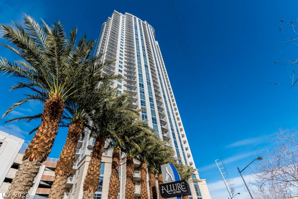 200 West Sahara Avenue 4003