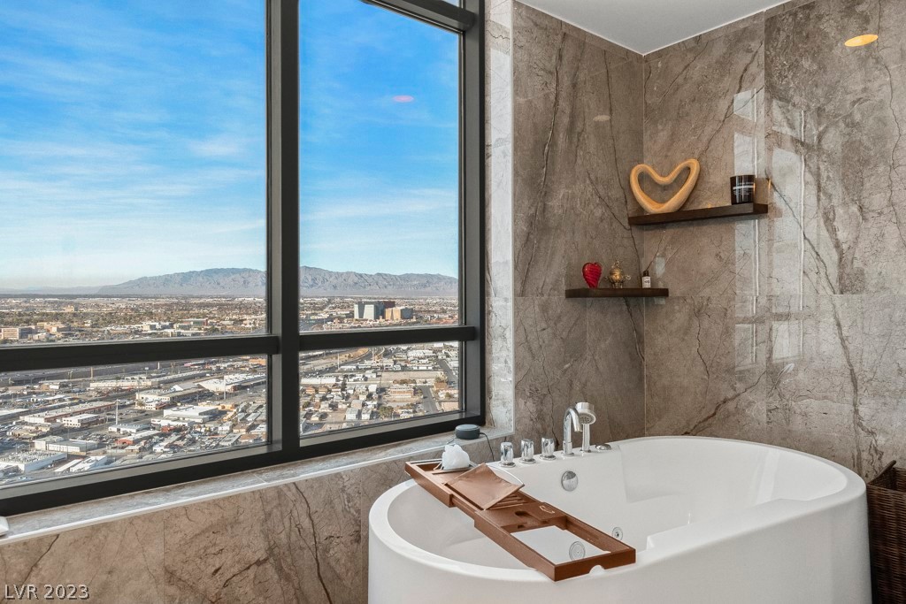 200 West Sahara Avenue 4003