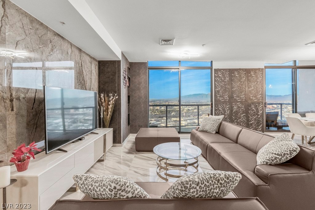 200 West Sahara Avenue 4003
