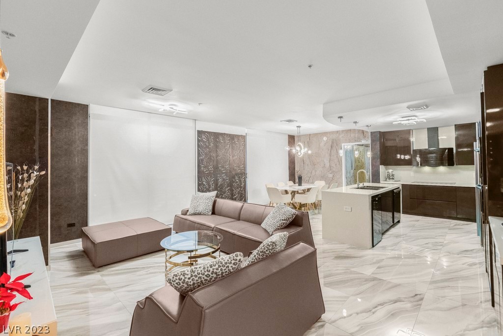 200 West Sahara Avenue 4003