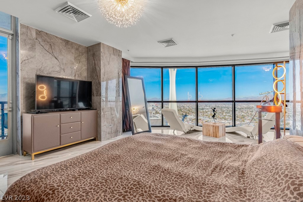 200 West Sahara Avenue 4003