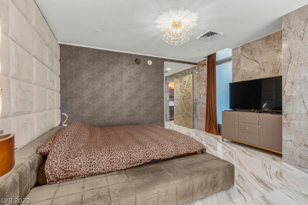 200 West Sahara Avenue 4003