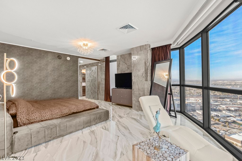 200 West Sahara Avenue 4003