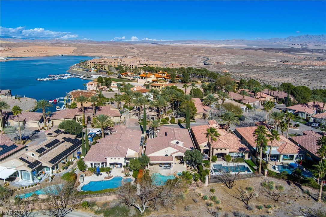 39 VIA PARADISIO Street