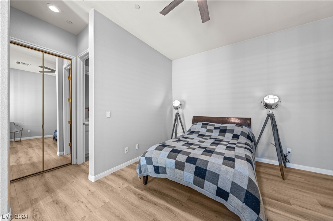 39 VIA PARADISIO Street