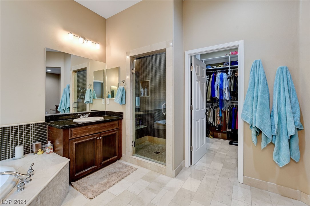 20 Oro Valley Drive