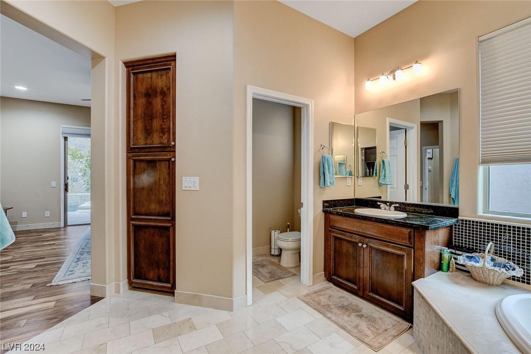 20 Oro Valley Drive