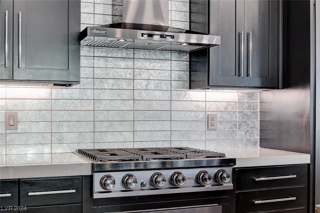 4575 Dean Martin Drive 3300